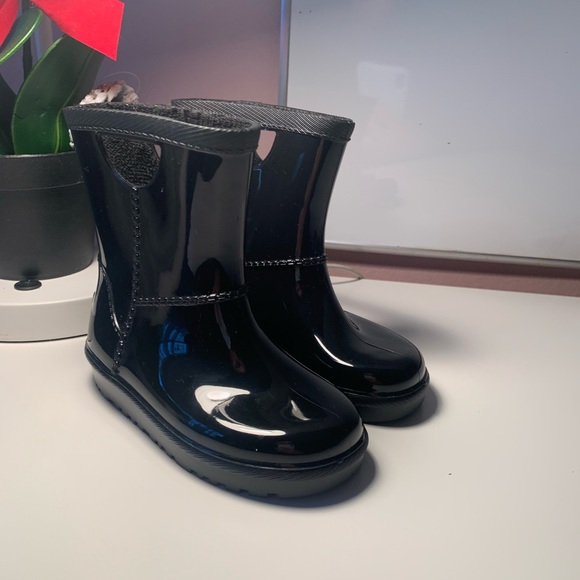 UGG Rahjee Waterproof Rain Boot - Picture 1 of 5